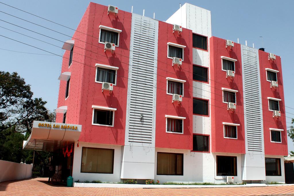 Oyo 4316 Hotel Sai Empire Shirdi Eksteriør bilde
