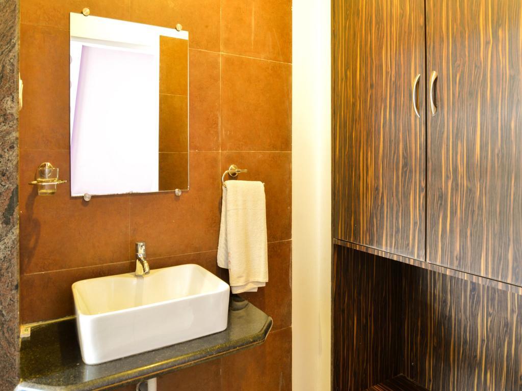 Oyo 4316 Hotel Sai Empire Shirdi Eksteriør bilde