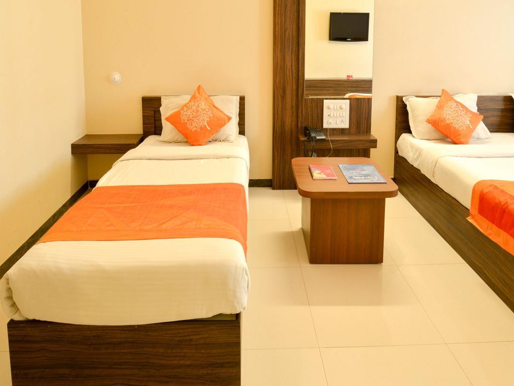 Oyo 4316 Hotel Sai Empire Shirdi Eksteriør bilde